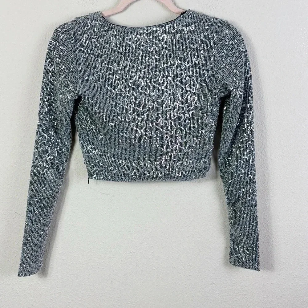 Zara Silver Sequin Knotted Long Sleeve Crop Top size XS Side Zipper